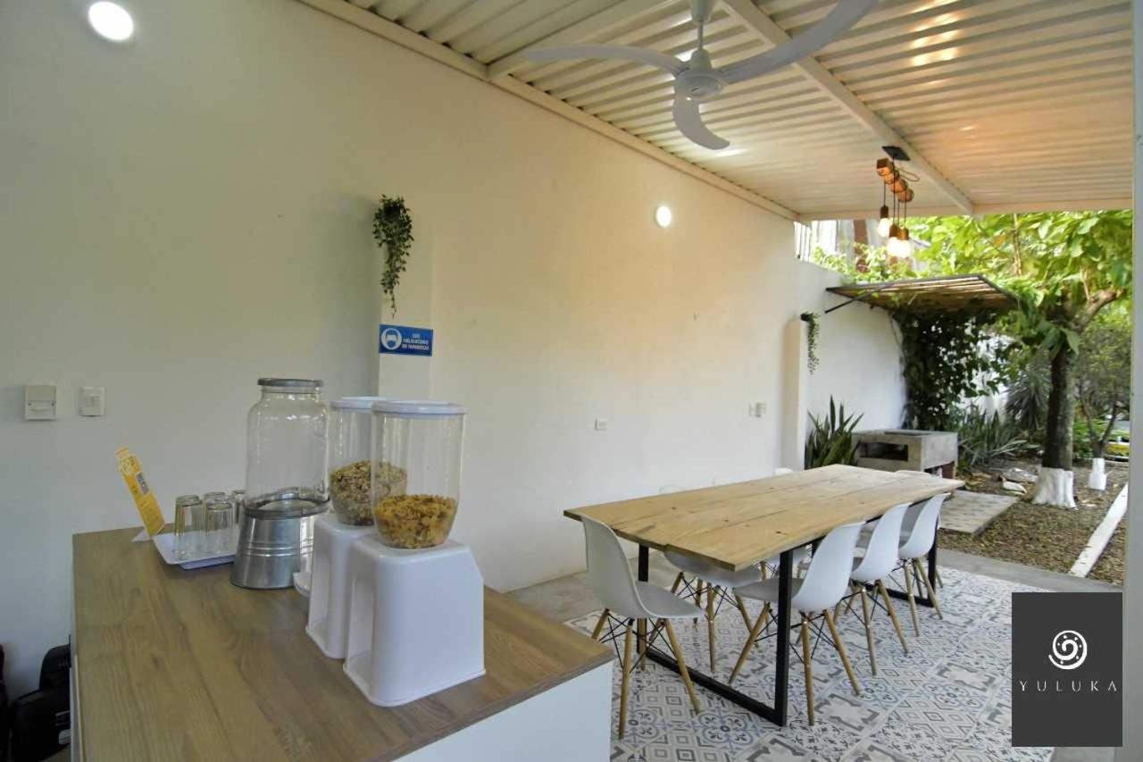 Yuluka Hostel Apulo Extérieur photo