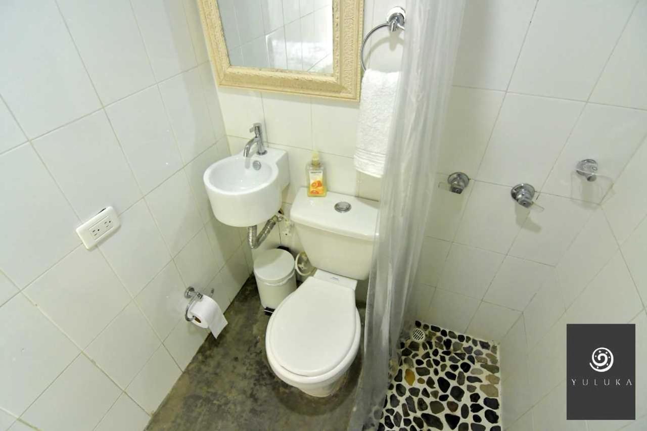 Yuluka Hostel Apulo Extérieur photo