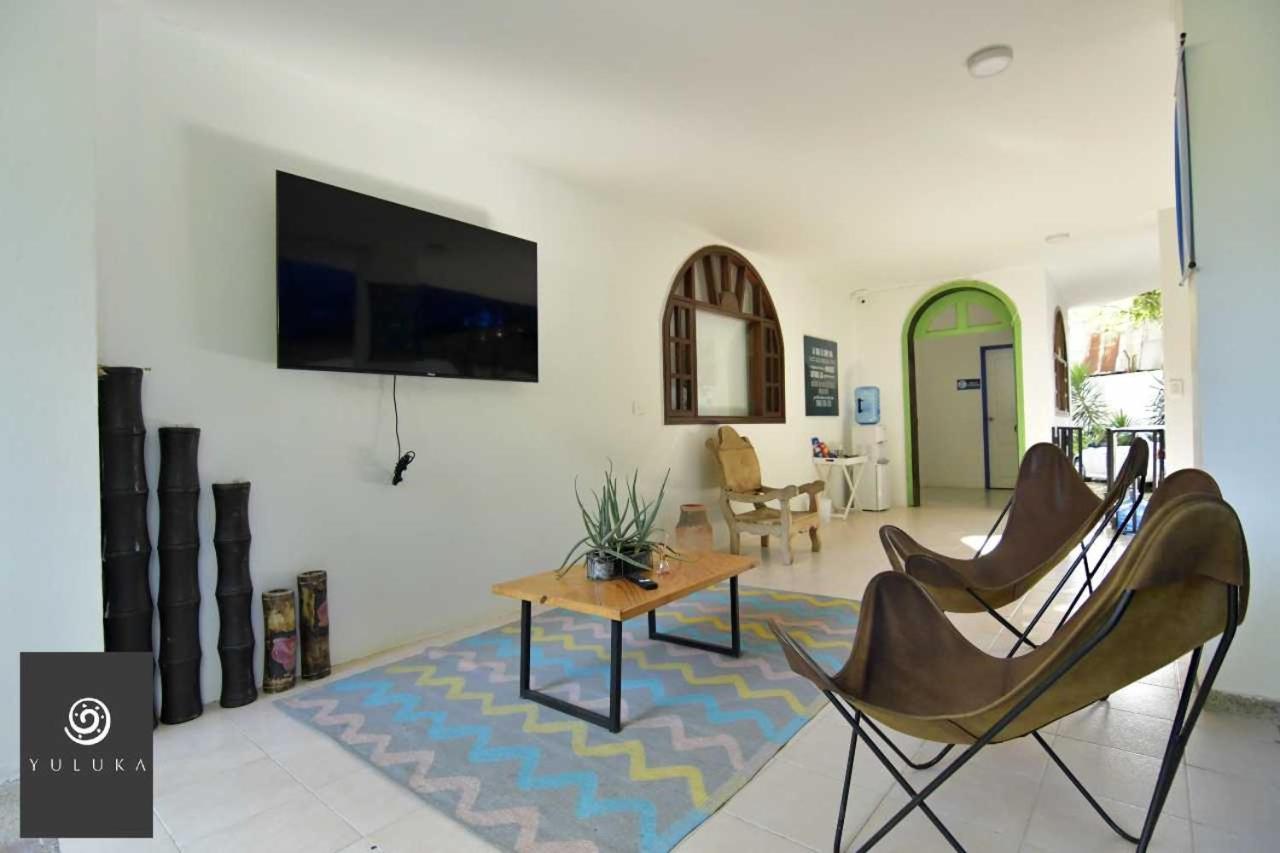 Yuluka Hostel Apulo Extérieur photo